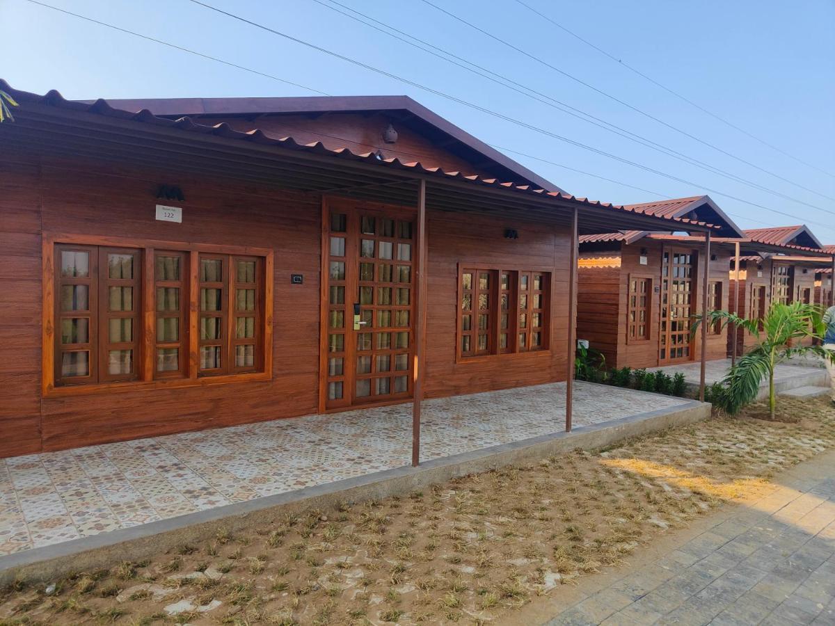 Nirvana Resort And Restaurant Garudeshwar Extérieur photo