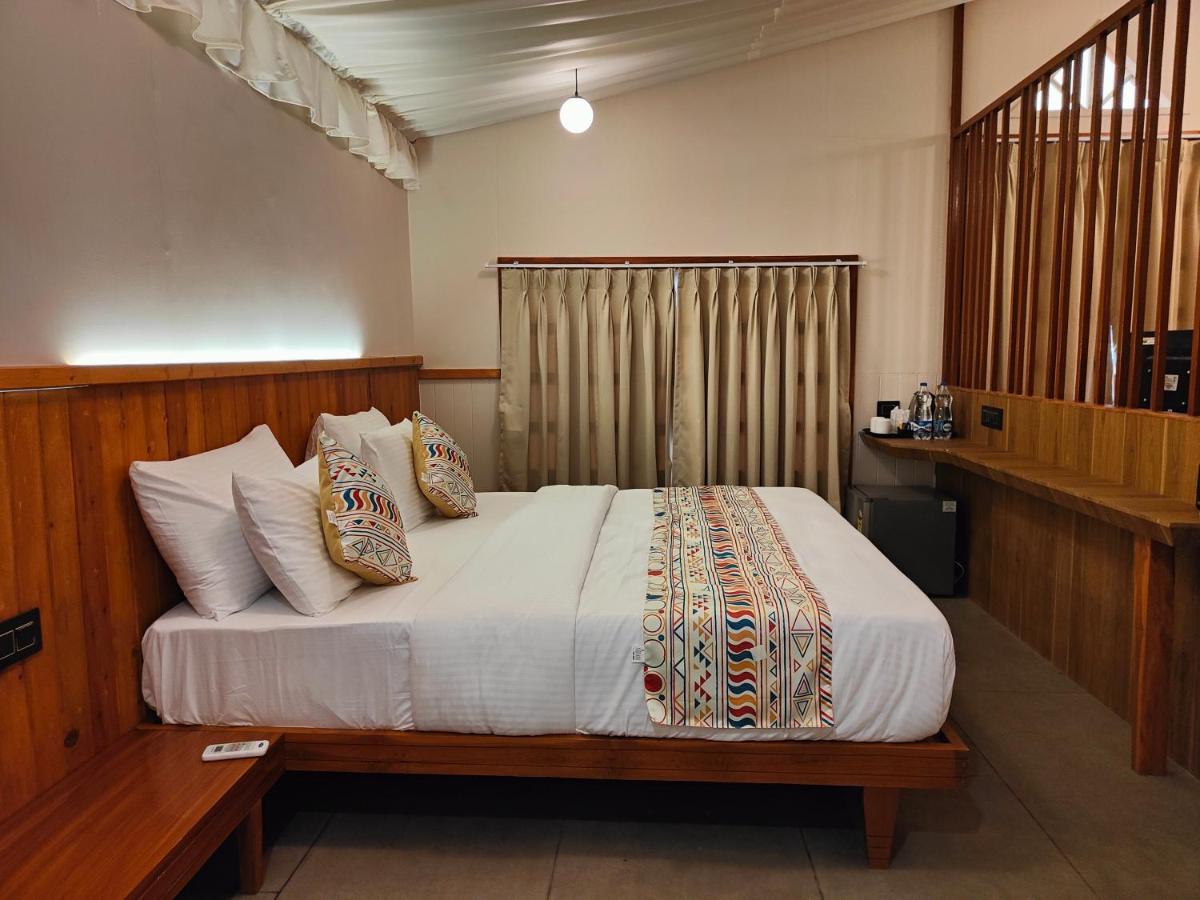 Nirvana Resort And Restaurant Garudeshwar Extérieur photo